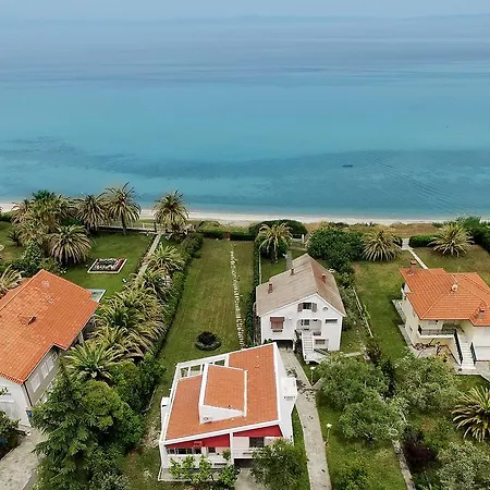 Hestia Beachfront וילה